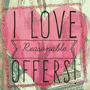 💗 Love an item 😍 🤩…Submit your BEST offer... 💗